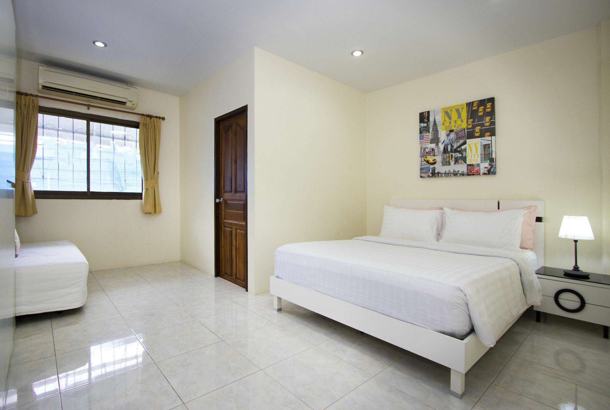 Ashford Villas Cosy Beach Pattaya Exterior foto